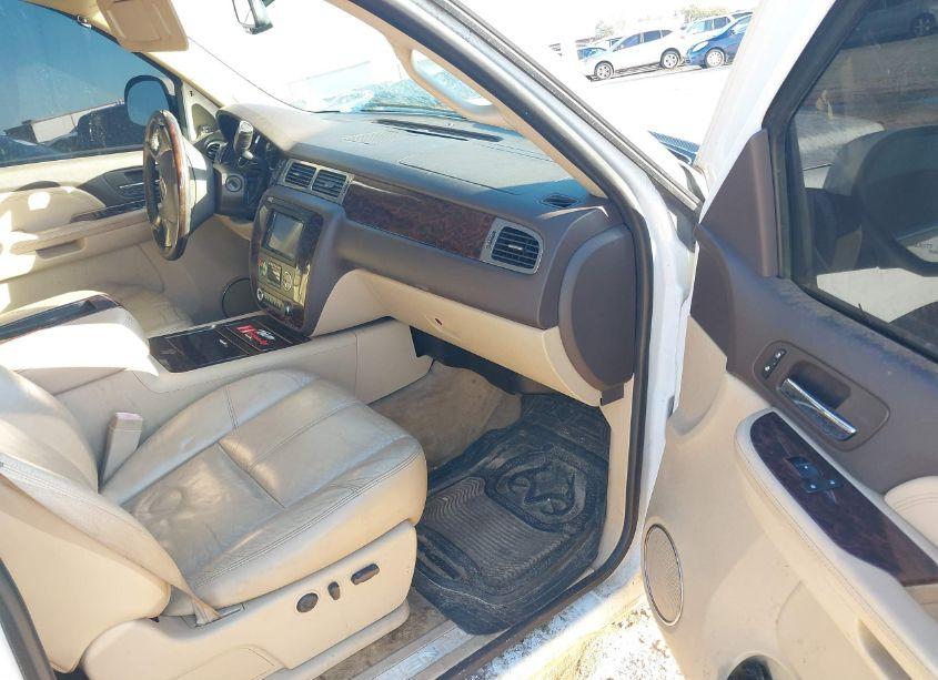 Photo 5 of 2008 Gmc Sierra 1500 DENALI (VIN 2GTEC638981162484)