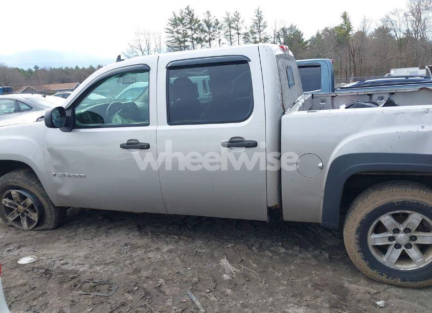 Photo 15 of 2007 Gmc Sierra 1500 SLE1 (VIN 2GTEK13M371588799)
