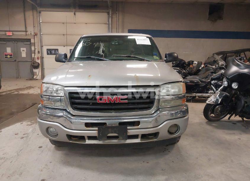 Photo 12 of 2005 Gmc Sierra 1500 SLE (VIN 2GTEK13T051206989)