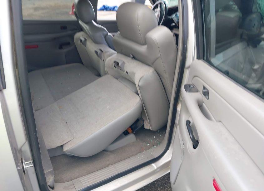 Photo 8 of 2006 Gmc Sierra 1500 SLT (VIN 2GTEK13T161158890)