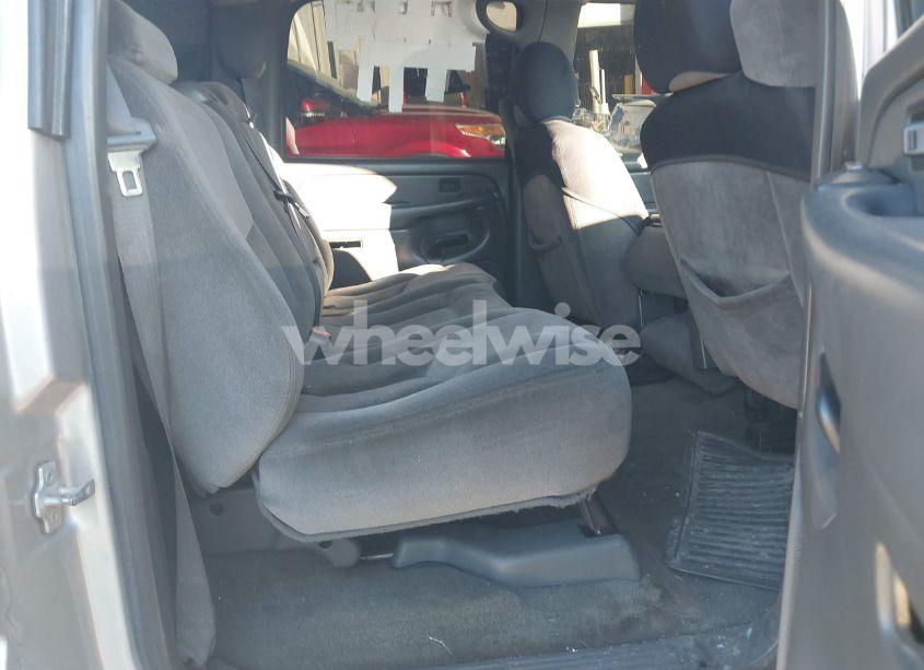 Photo 8 of 2005 Gmc Sierra 1500 SLE (VIN 2GTEK13T351150045)