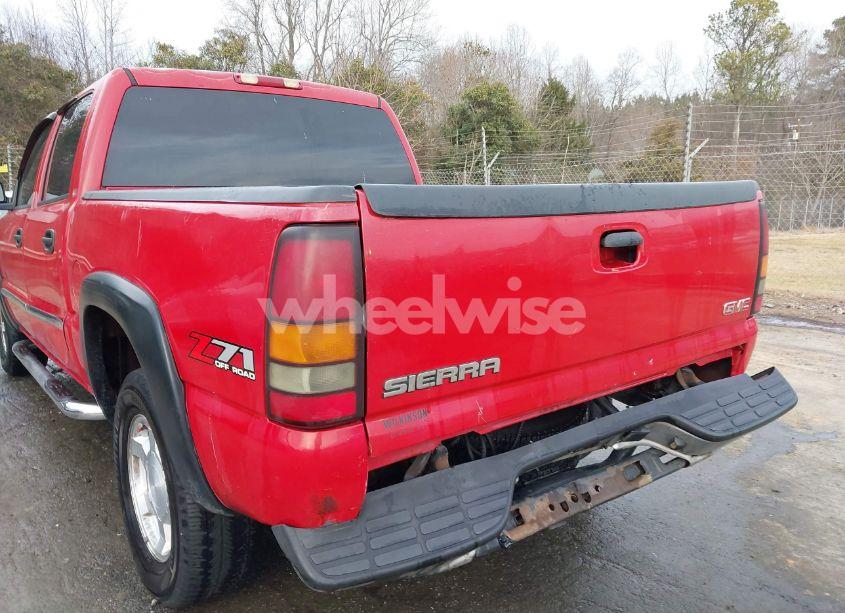 Photo 6 of 2005 Gmc Sierra 1500 SLE (VIN 2GTEK13T451108046)