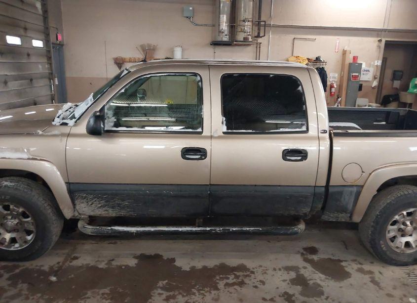 Photo 14 of 2005 Gmc Sierra 1500 SLT (VIN 2GTEK13T551132257)