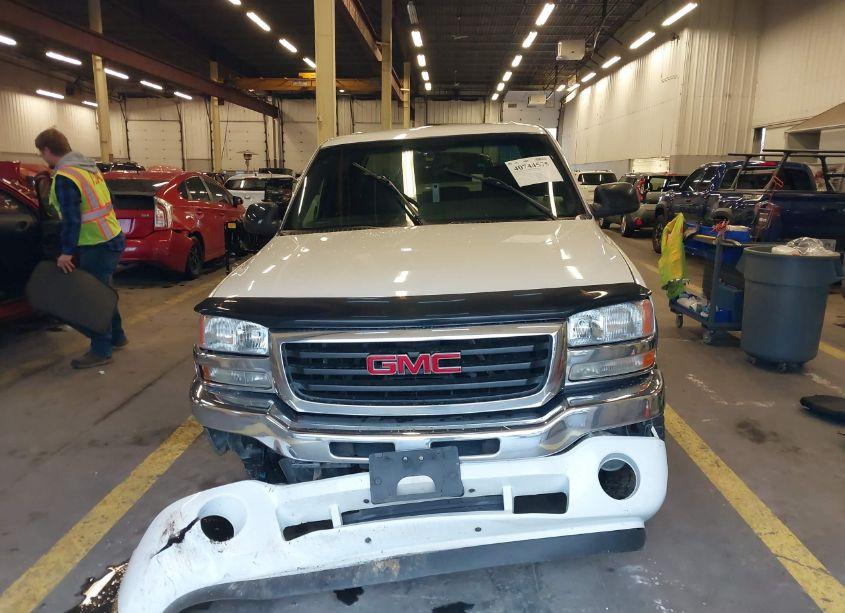 Photo 12 of 2005 Gmc Sierra 1500 SLE (VIN 2GTEK13T551224176)