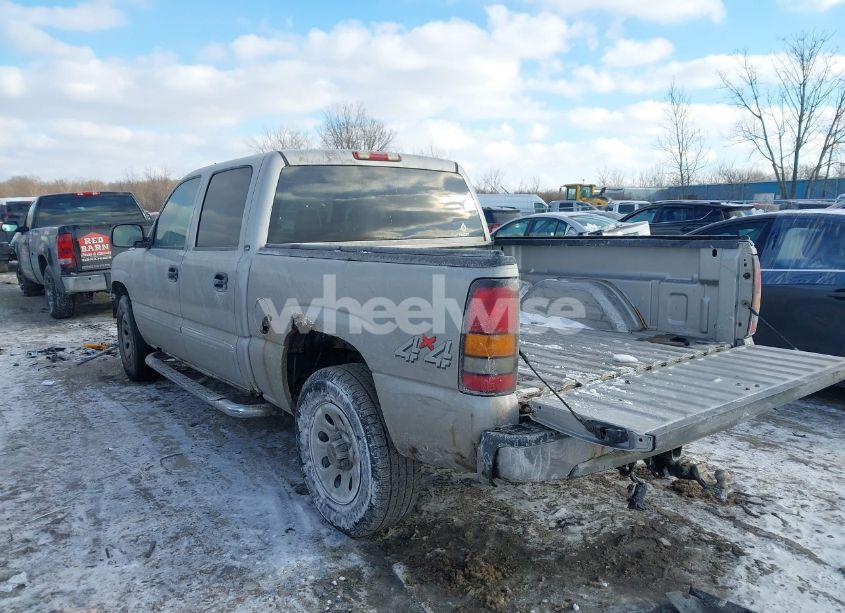 Photo 3 of 2006 Gmc Sierra 1500 SLE2 (VIN 2GTEK13T561244705)