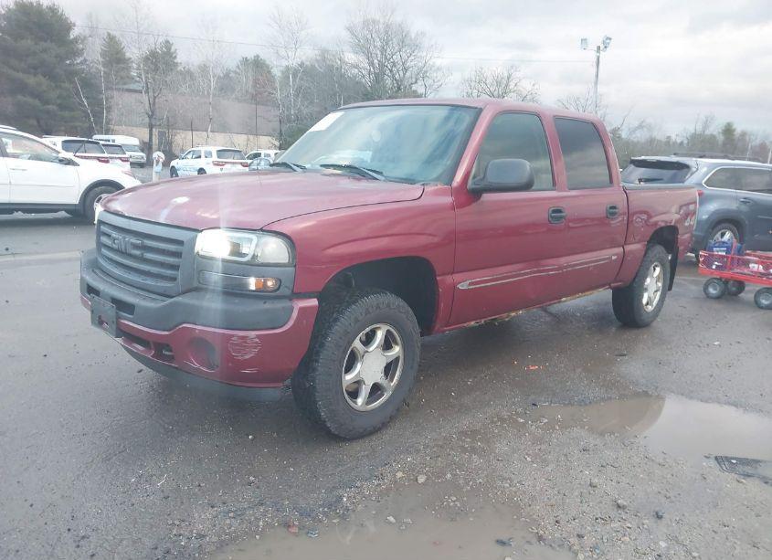 Photo 2 of 2005 Gmc Sierra 1500 SLE (VIN 2GTEK13T651296777)