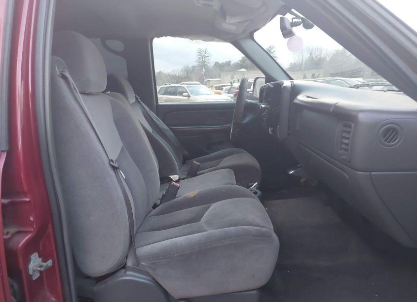 Photo 5 of 2005 Gmc Sierra 1500 SLE (VIN 2GTEK13T651296777)