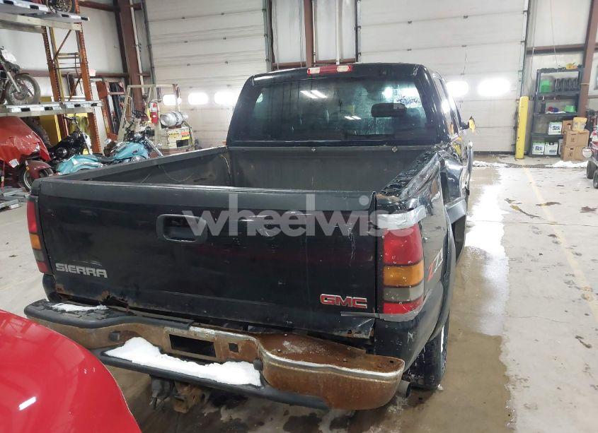 Photo 16 of 2005 Gmc Sierra 1500 SLT (VIN 2GTEK13T951343932)