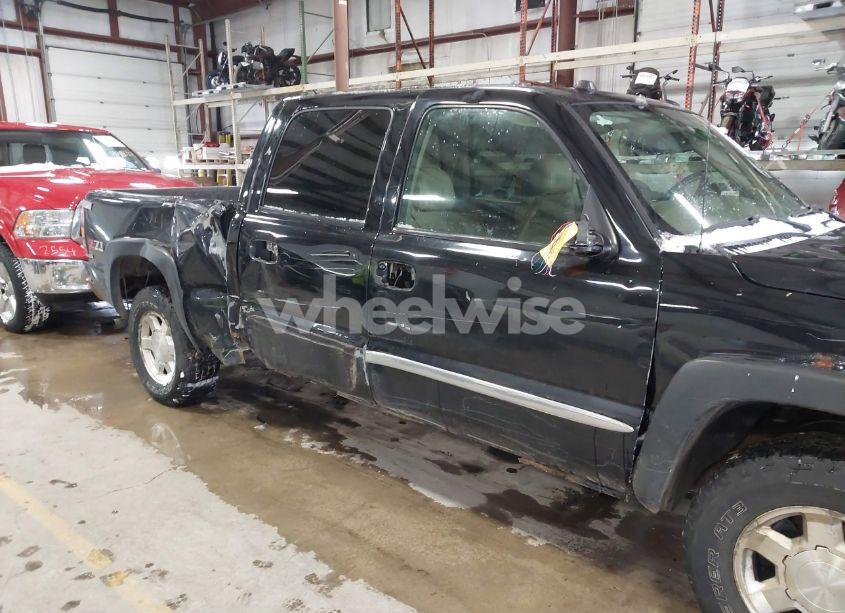 Photo 6 of 2005 Gmc Sierra 1500 SLT (VIN 2GTEK13T951343932)