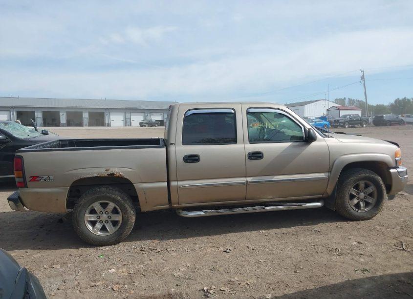 Photo 13 of 2005 Gmc Sierra 1500 SLE/SLT (VIN 2GTEK13TX51388992)