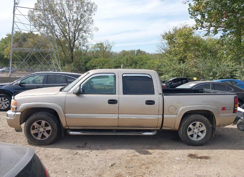 Photo 14 of 2005 Gmc Sierra 1500 SLE/SLT (VIN 2GTEK13TX51388992)