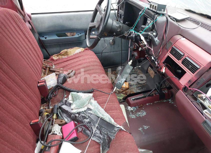 Photo 5 of 1988 Gmc Gmt-400 K1500 (VIN 2GTEK14K6J1574447)