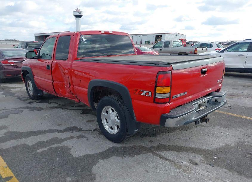Photo 3 of 2005 Gmc Sierra 1500 SLT (VIN 2GTEK19B151283529)