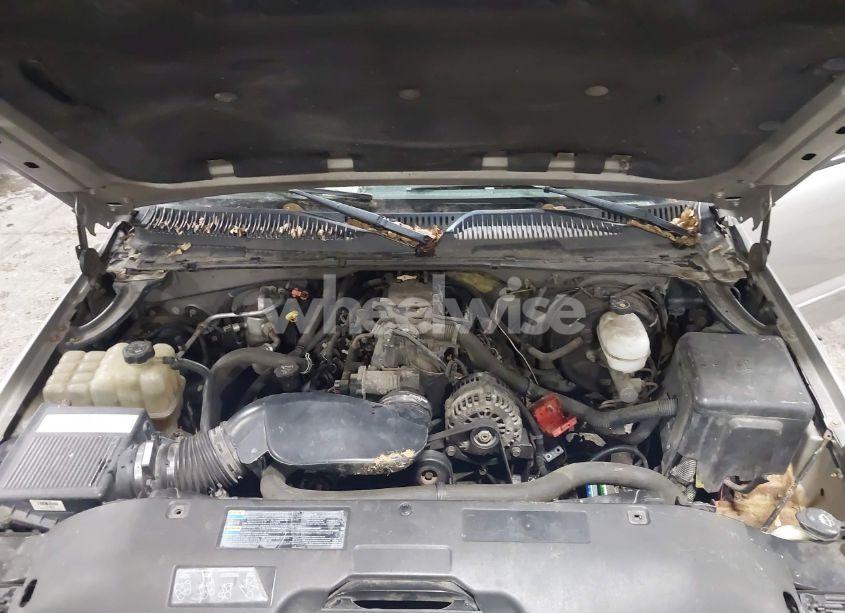 Photo 10 of 2005 Gmc Sierra 1500 SLE (VIN 2GTEK19B351293334)