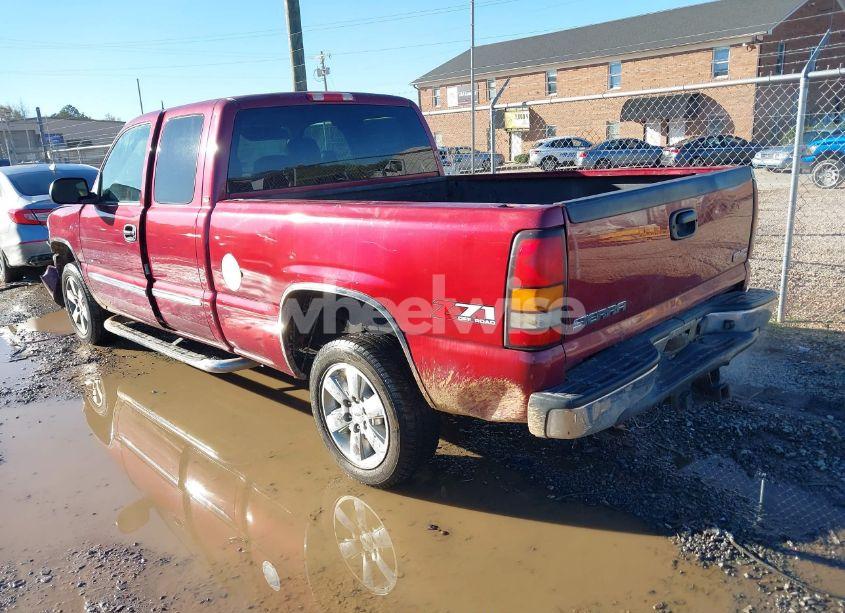 Photo 3 of 2005 Gmc Sierra 1500 SLT (VIN 2GTEK19B951268860)