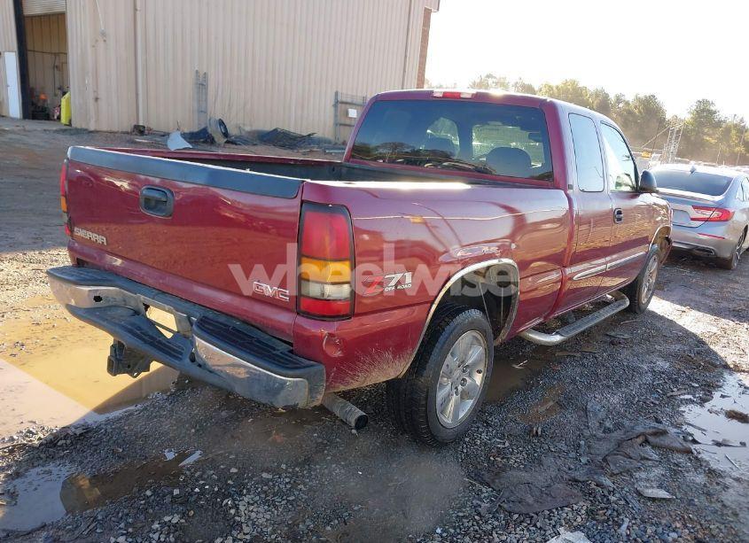Photo 4 of 2005 Gmc Sierra 1500 SLT (VIN 2GTEK19B951268860)