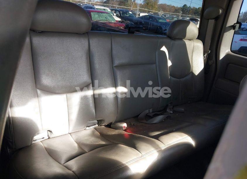 Photo 8 of 2005 Gmc Sierra 1500 SLT (VIN 2GTEK19B951268860)