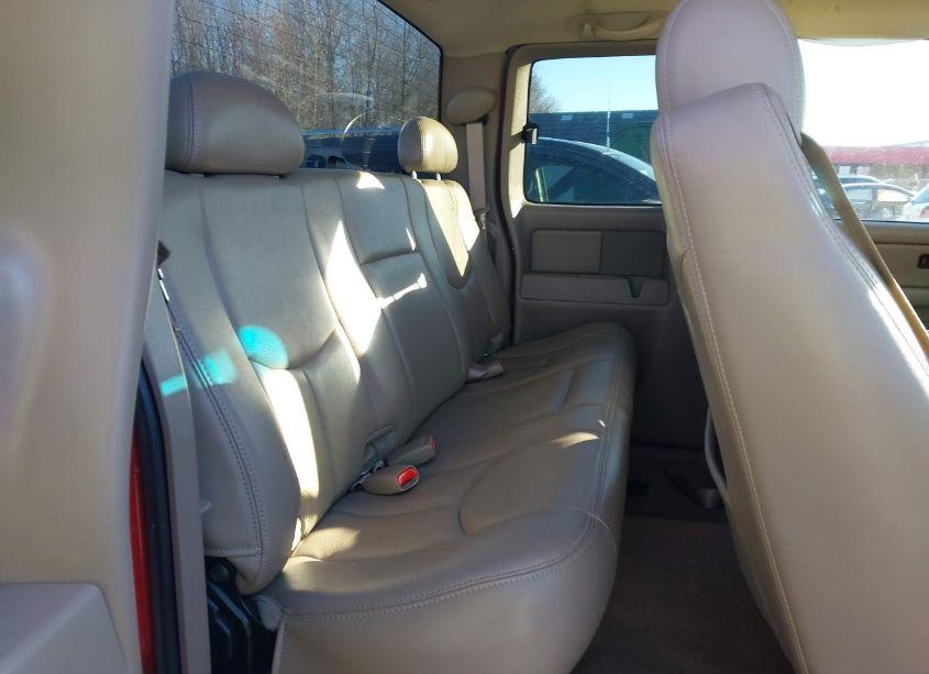 Photo 8 of 2005 Gmc Sierra 1500 SLE (VIN 2GTEK19BX51222213)