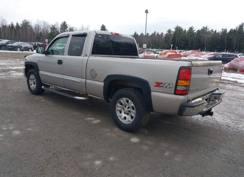 Photo 3 of 2005 Gmc Sierra 1500 SLT (VIN 2GTEK19BX51263148)