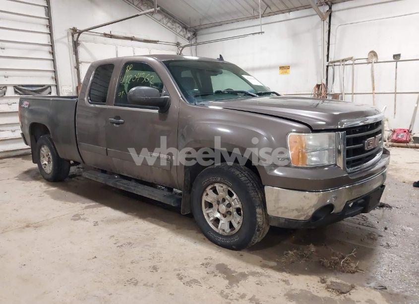 2007 Gmc Sierra 1500 SLE1 (VIN 2GTEK19J671719107) main photo