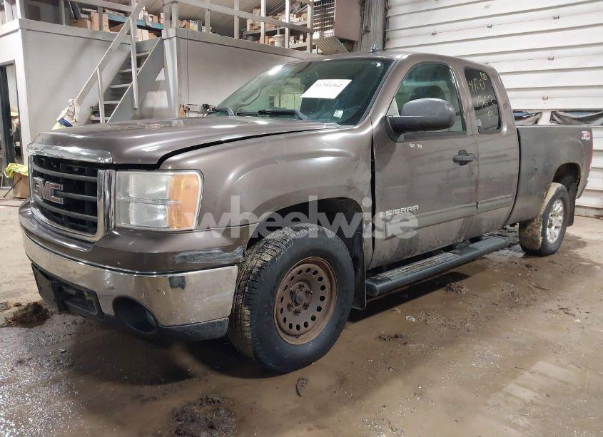 Photo 2 of 2007 Gmc Sierra 1500 SLE1 (VIN 2GTEK19J671719107)