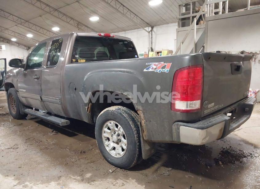 Photo 3 of 2007 Gmc Sierra 1500 SLE1 (VIN 2GTEK19J671719107)