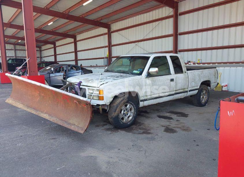 Photo 2 of 1994 Gmc Sierra K1500 (VIN 2GTEK19K2R1579505)