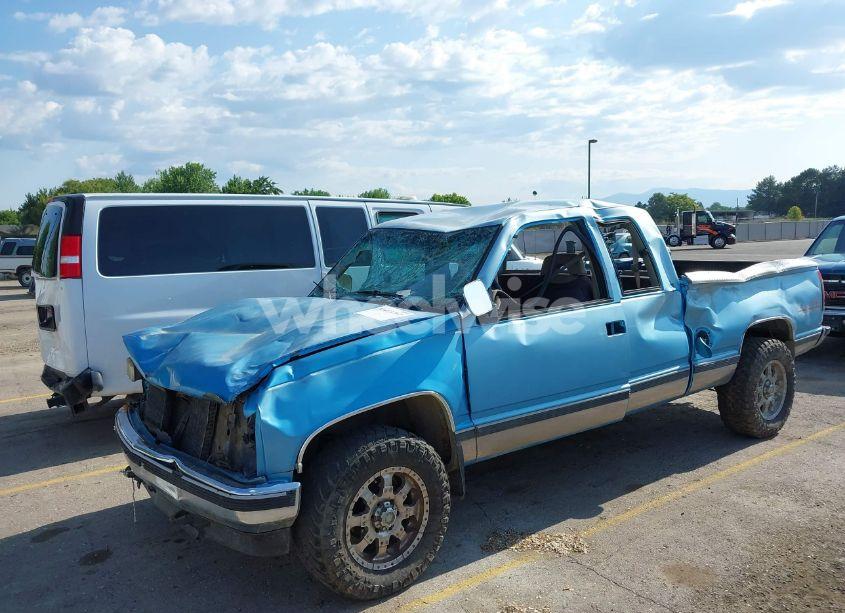 Photo 2 of 1991 Gmc Sierra K1500 (VIN 2GTEK19K3M1517748)