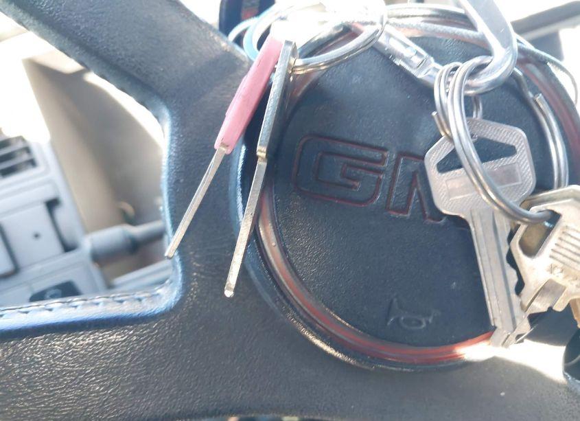 Photo 11 of 1992 Gmc Sierra K1500 (VIN 2GTEK19K3N1515726)