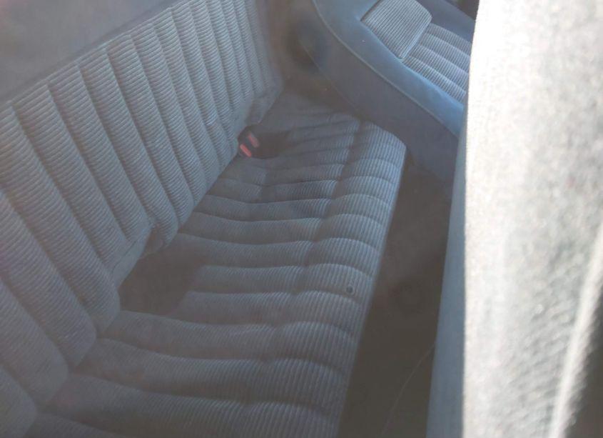 Photo 8 of 1992 Gmc Sierra K1500 (VIN 2GTEK19K3N1515726)