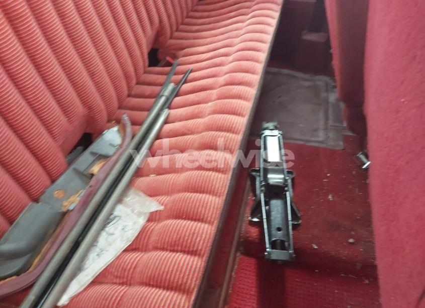 Photo 8 of 1991 Gmc Sierra K1500 (VIN 2GTEK19K4M1552847)