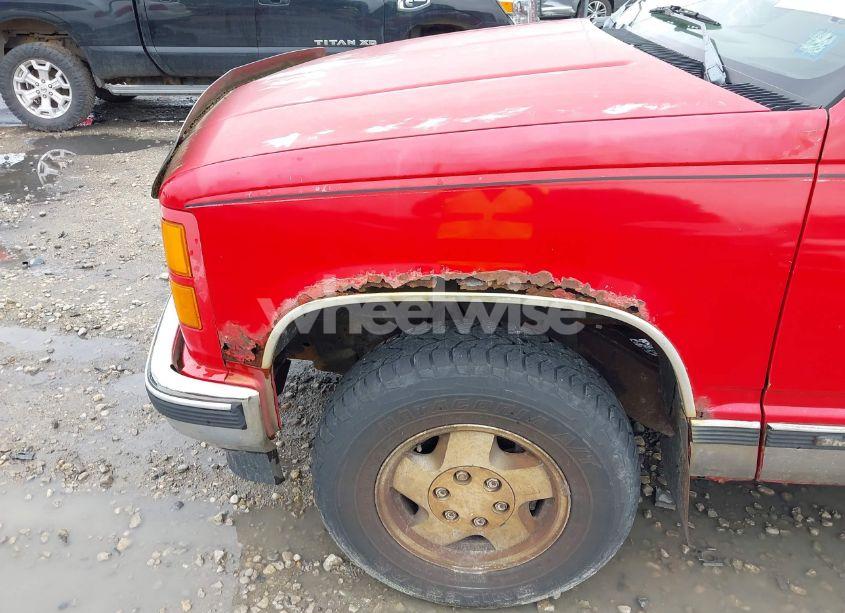 Photo 6 of 1994 Gmc Sierra K1500 (VIN 2GTEK19K4R1548045)