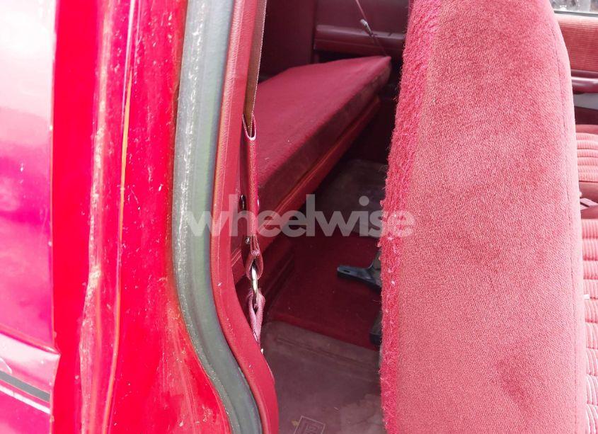 Photo 8 of 1994 Gmc Sierra K1500 (VIN 2GTEK19K4R1548045)