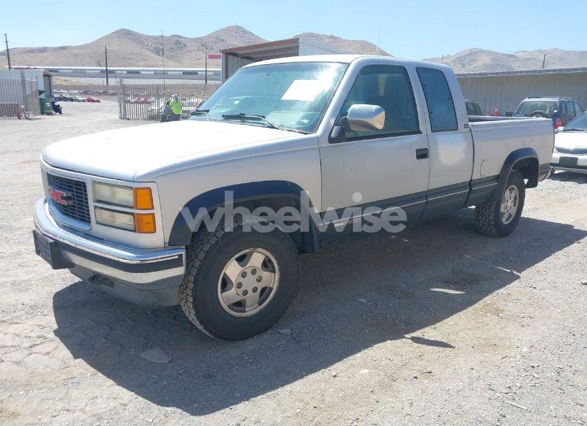 Photo 2 of 1994 Gmc Sierra K1500 (VIN 2GTEK19K9R1548669)