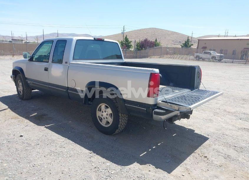 Photo 3 of 1994 Gmc Sierra K1500 (VIN 2GTEK19K9R1548669)
