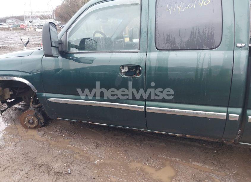 Photo 14 of 2001 Gmc Sierra 1500 SLE (VIN 2GTEK19T011320881)