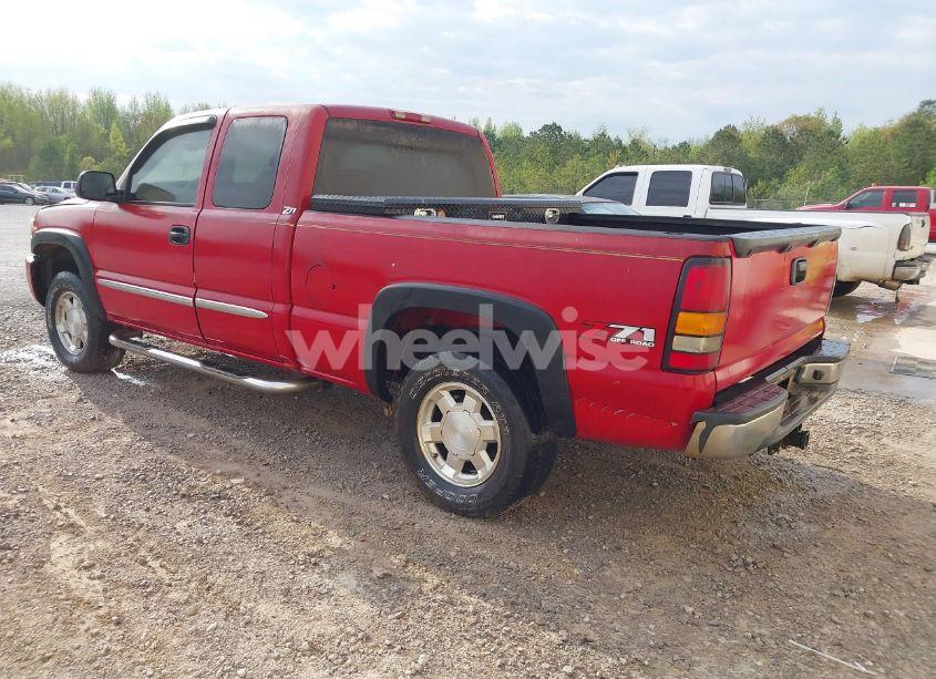 Photo 3 of 2003 Gmc Sierra 1500 SLE (VIN 2GTEK19T031363944)