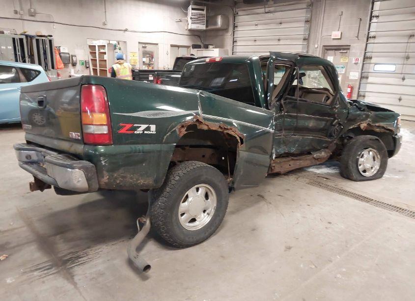 Photo 4 of 2003 Gmc Sierra 1500 SLE (VIN 2GTEK19T031377861)