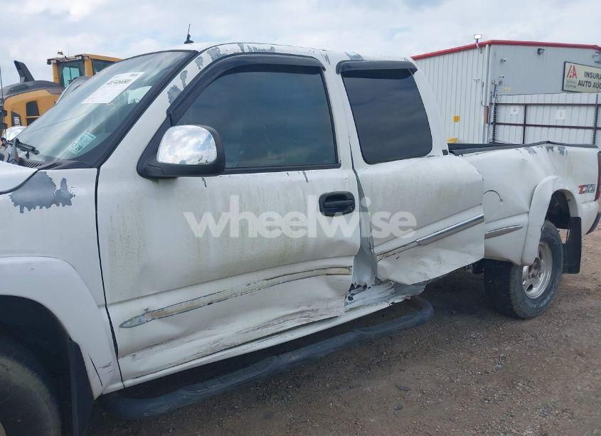 Photo 12 of 2002 Gmc Sierra 1500 SLE (VIN 2GTEK19T221236711)