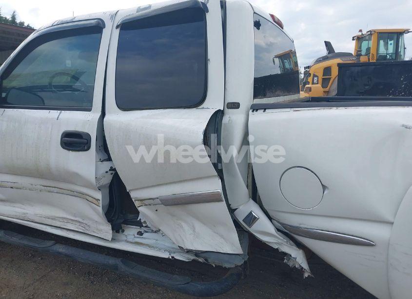 Photo 14 of 2002 Gmc Sierra 1500 SLE (VIN 2GTEK19T221236711)