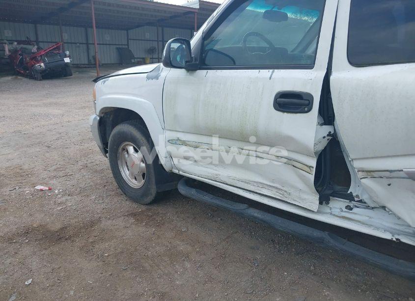 Photo 15 of 2002 Gmc Sierra 1500 SLE (VIN 2GTEK19T221236711)