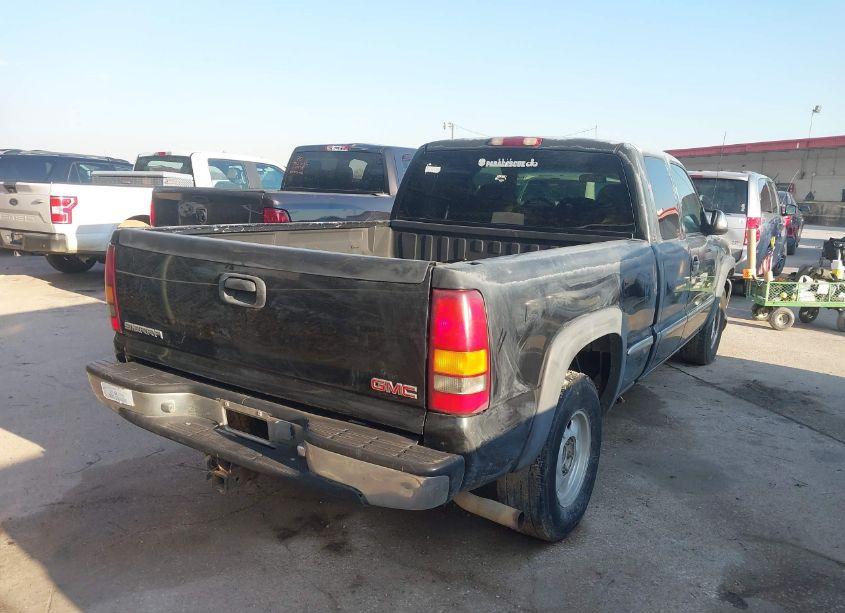 Photo 4 of 2001 Gmc Sierra 1500 SLE (VIN 2GTEK19T411158608)