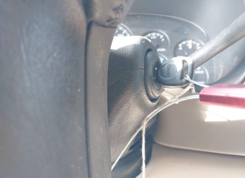 Photo 11 of 2001 Gmc Sierra 1500 SLE (VIN 2GTEK19T411359943)