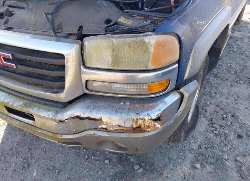 Photo 6 of 2003 Gmc Sierra 1500 SLE (VIN 2GTEK19T431276354)