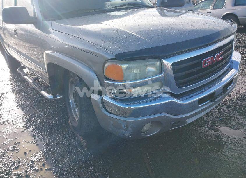 Photo 6 of 2003 Gmc Sierra 1500 SLE (VIN 2GTEK19T631100244)