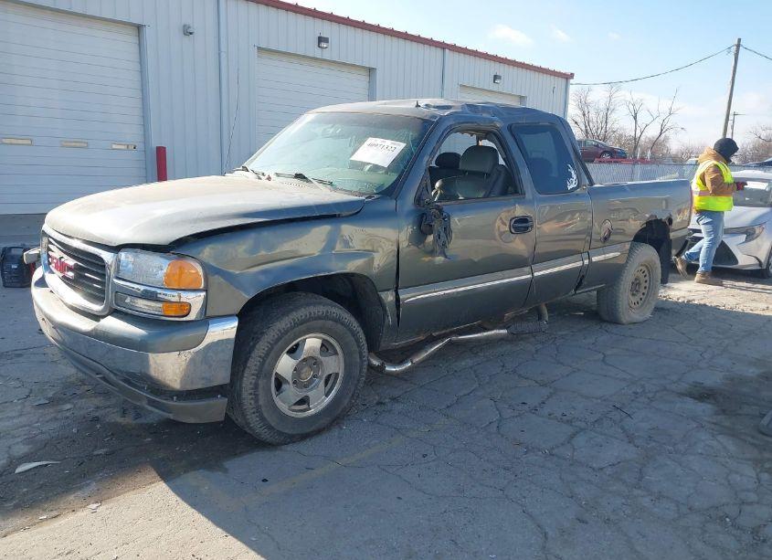 Photo 2 of 2002 Gmc Sierra 1500 SLE (VIN 2GTEK19T721336433)