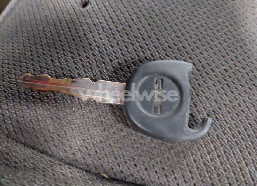 Photo 11 of 2004 Gmc Sierra 1500 SLE (VIN 2GTEK19T741320347)