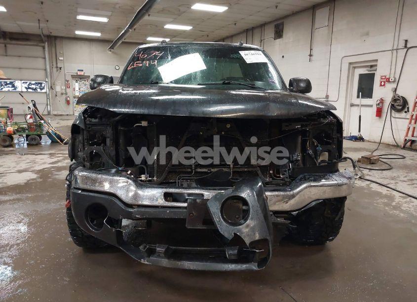 Photo 13 of 2004 Gmc Sierra 1500 SLE (VIN 2GTEK19T741320347)