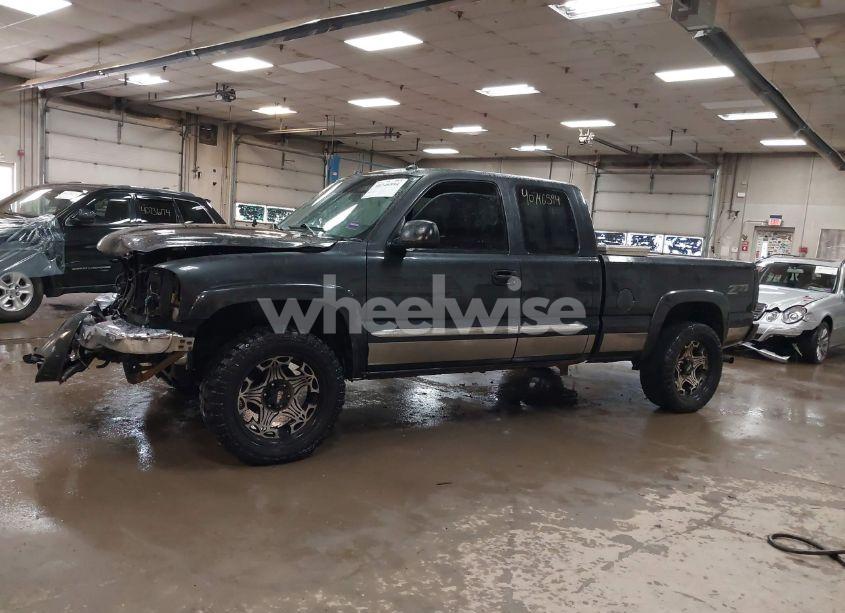 Photo 15 of 2004 Gmc Sierra 1500 SLE (VIN 2GTEK19T741320347)