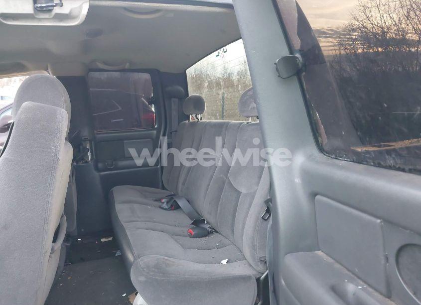 Photo 8 of 2004 Gmc Sierra 1500 SLE (VIN 2GTEK19T941286816)